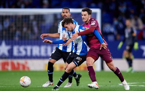 南宫娱乐官网-太狠了！费耶诺德强势反弹备战国王杯加时末段新疆广汇防线松动，NBA总决赛在即 